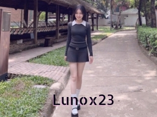 Lunox23