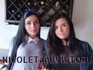NICOLETandVICTORIA Salope Lesbiennes